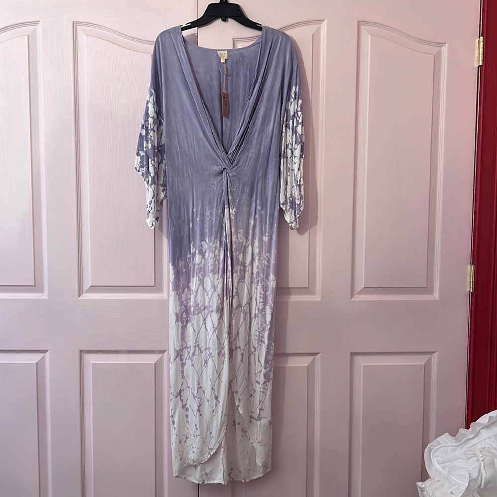 Twist front maxi dress.